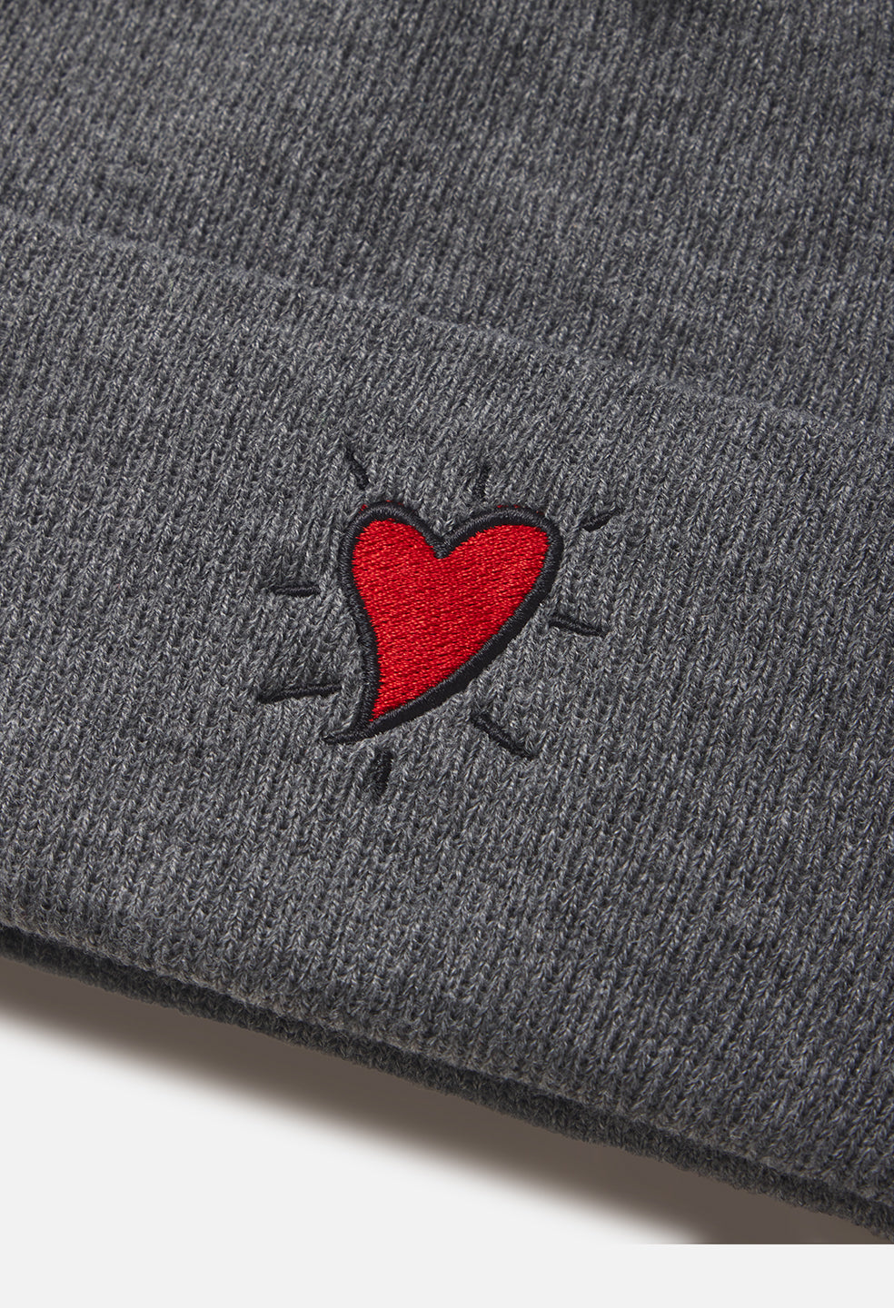 Cuffed Beanie / Hoffman Heart / Grey